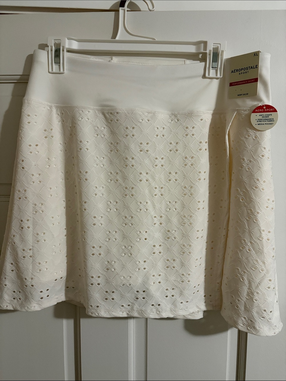 Aeropostale Cream Eyelet A-Line Performance Skort